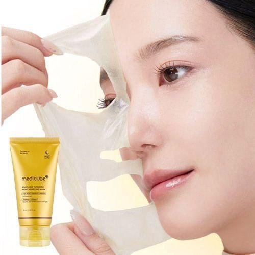 Medicube Kojic Acid Turmeric Night Wrapping Mask | قناع ليلي لتوحيد لون البشرة Medicube Kojic Acid Turmeric Night Wrapping Mask | قناع ليلي لتوحيد لون البشرة