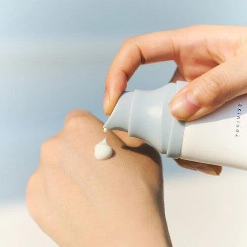 SKIN1004 Hyalu-Cica Water-Fit Sun Serum SKIN1004 Hyalu-Cica Water-Fit Sun Serum
